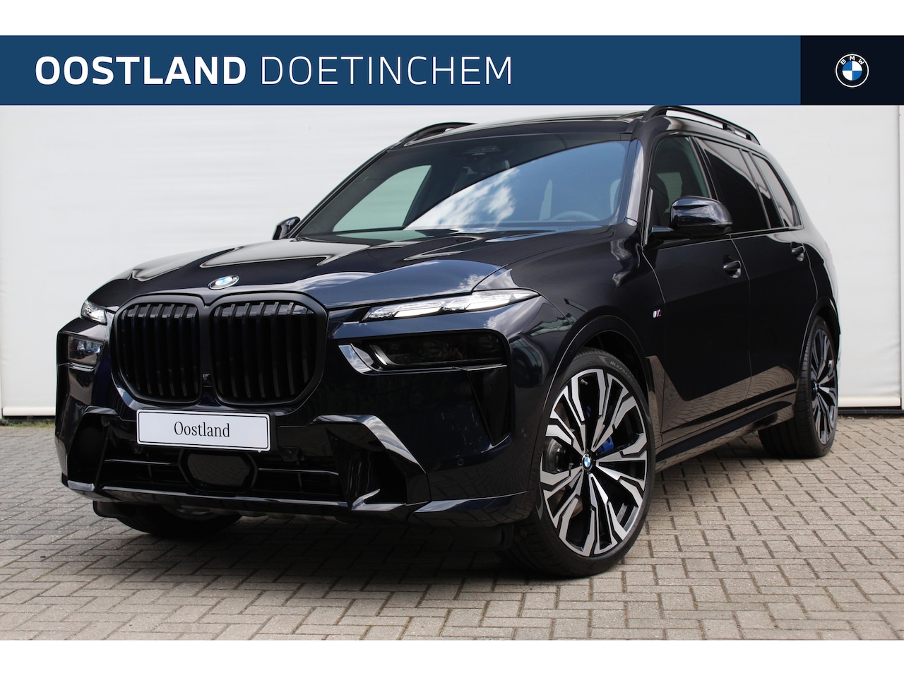 BMW X7 - xDrive40i M Sport Automaat / Panoramadak Sky Lounge / Trekhaak / Massagefunctie /  Bowers - AutoWereld.nl