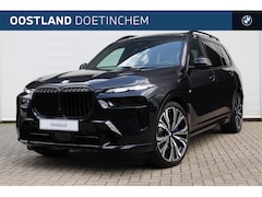 BMW X7 - xDrive40i M Sport Automaat / Panoramadak Sky Lounge / Trekhaak / Massagefunctie / Bowers &