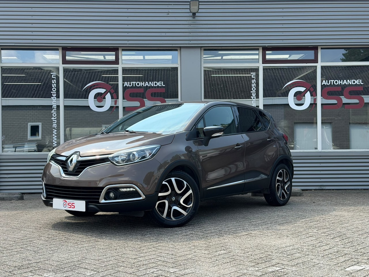Renault Captur - 1.5 dCi Dynamique CAMERA CRUISE TREKHAAK LMV - AutoWereld.nl