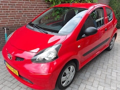 Toyota Aygo - 1.0-12V 2006/122321km/APK 28-7-2027/MOOI