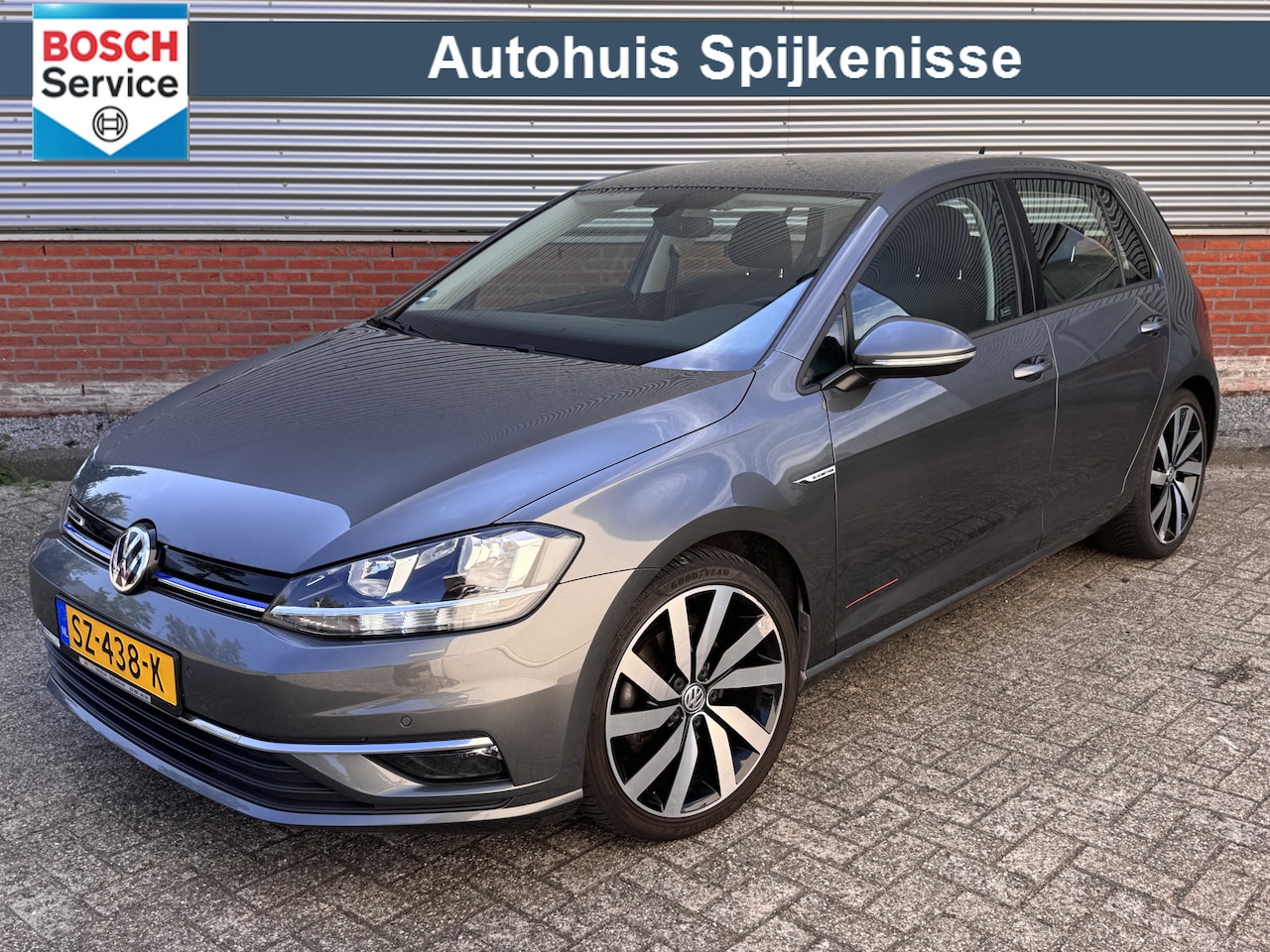 Volkswagen Golf - 1.5 TSI Comfortline Business  | Automaat | Trekhaak | Stoelverw | Apple Carplay/Android Au - AutoWereld.nl
