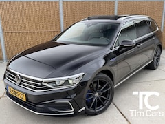 Volkswagen Passat Variant - 1.4 TSI PHEV GTE Business Automaat | Leren bekleding | Panoramadak | Elektrisch verstelbar