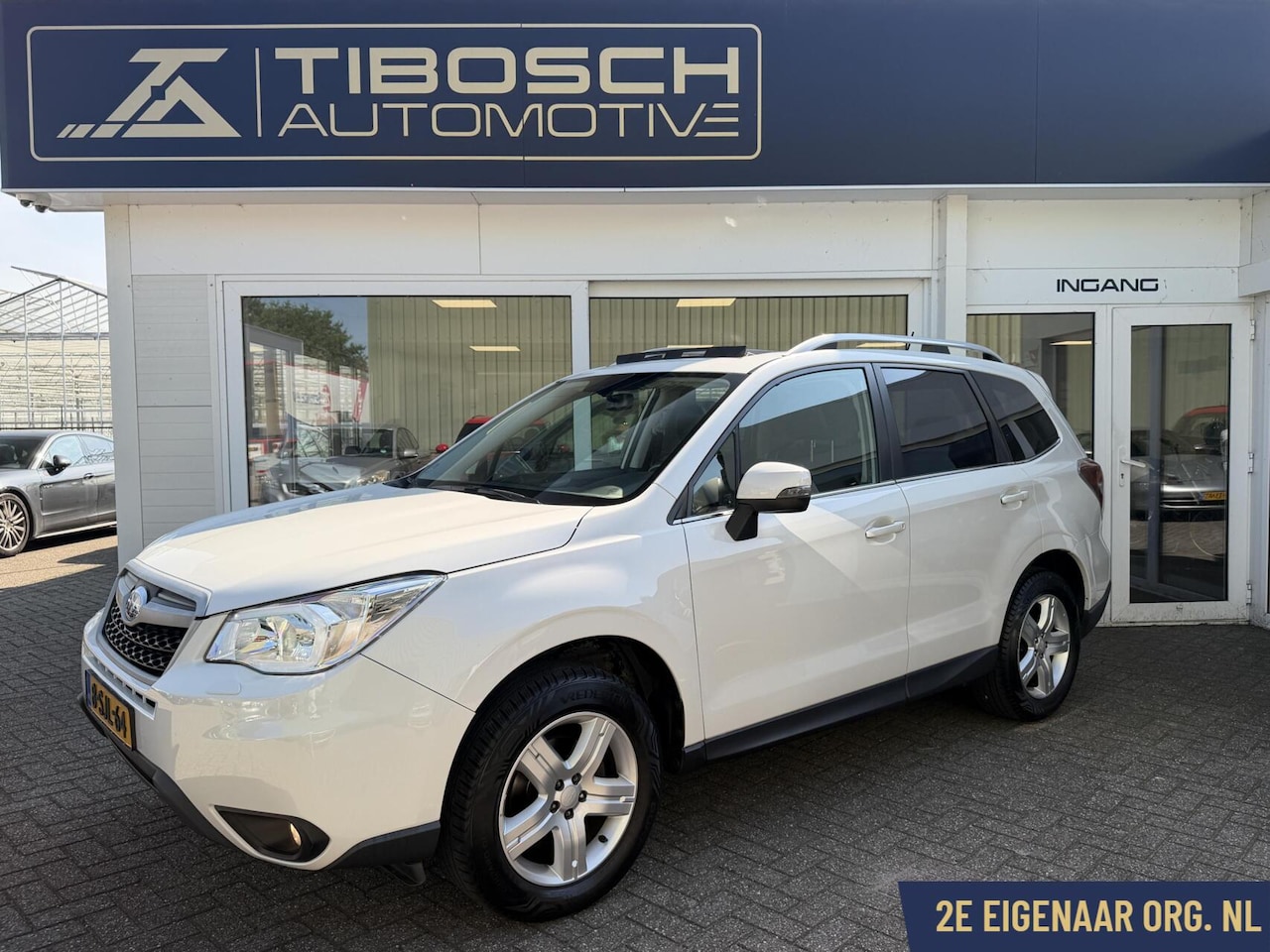 Subaru Forester - 2.0 AUT AWD Luxury+ Leder schuifdak Trekhaak - AutoWereld.nl
