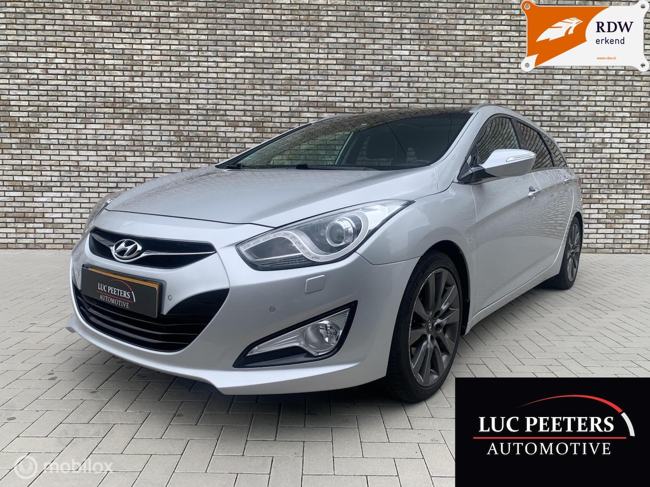 Hyundai i40 - 2.0 GDI i-Catcher/NAP/LEDER/PANO/TREKH/APK-4-27! - AutoWereld.nl