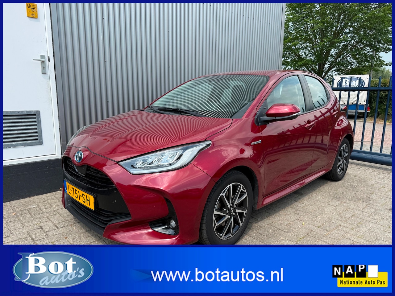 Toyota Yaris - 1.5 Hybrid Dynamic 1.5 Hybrid Dynamic - AutoWereld.nl