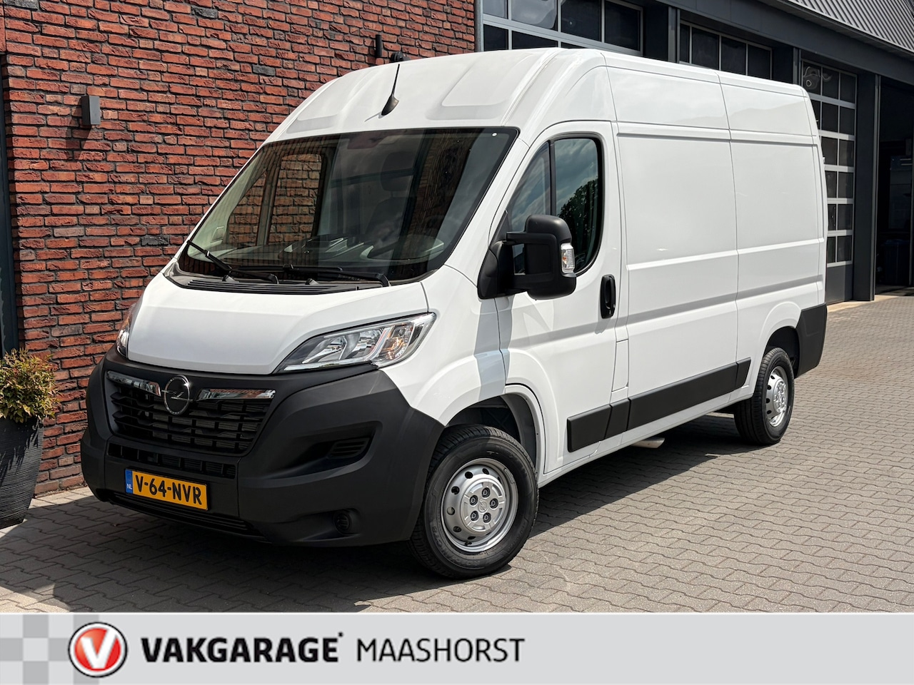 Opel Movano - 2.2D 140 S&S L2H2 3.3t AchteruitrijCam./PDC/Clima/Cruise/AppConnect - AutoWereld.nl