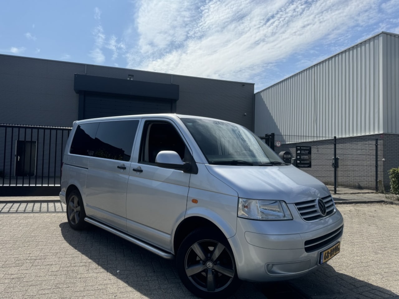 Volkswagen Transporter - 2.5 TDI DSG ED60 CAM LEER 5P 131PK FULL - AutoWereld.nl