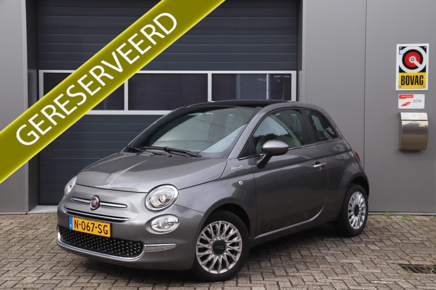 Fiat 500 - 1.0 Hybrid Dolcevita 1.0 Hybrid Dolcevita, Panoramadak, Carplay, Cruise - AutoWereld.nl