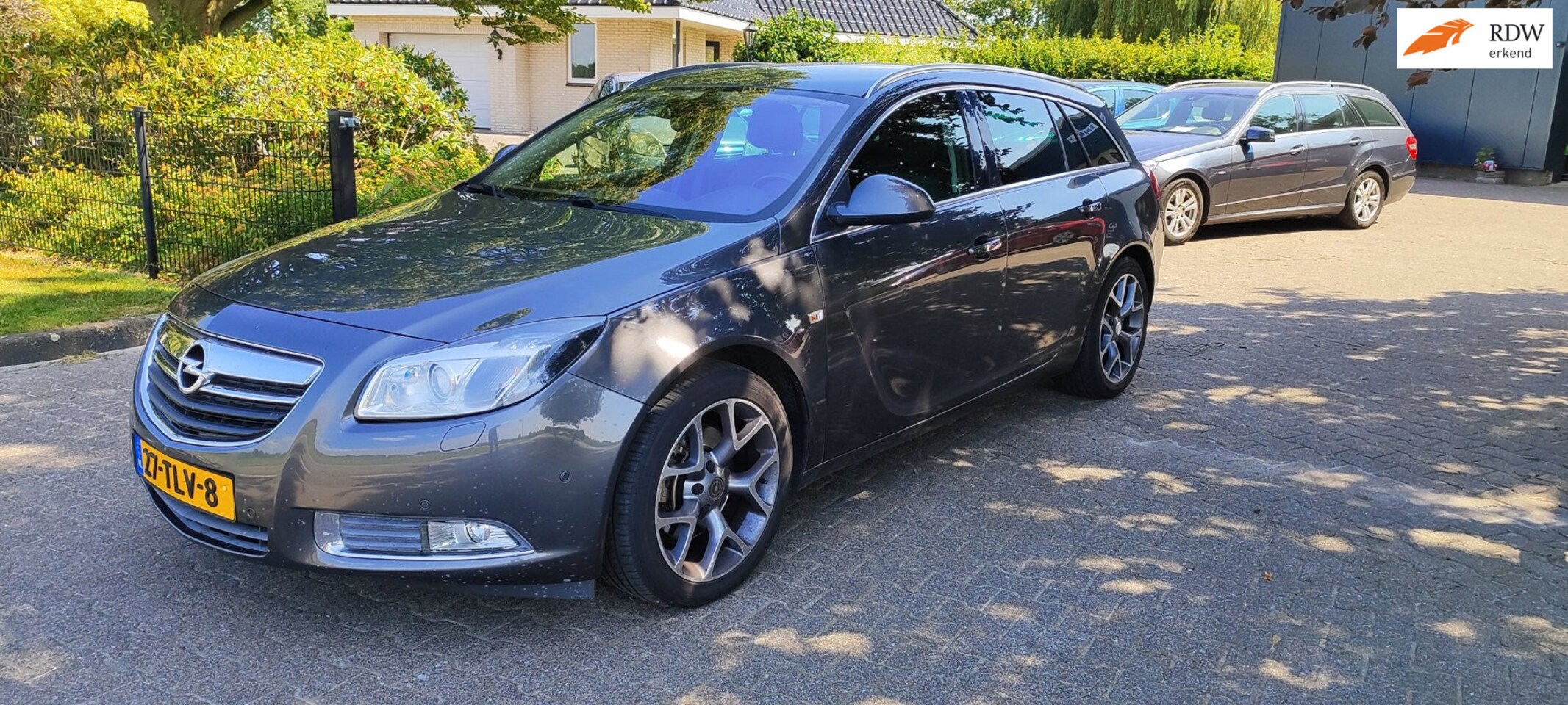 Opel Insignia Sports Tourer - 2.0 T Cosmo bj 2011 airco/navi - AutoWereld.nl