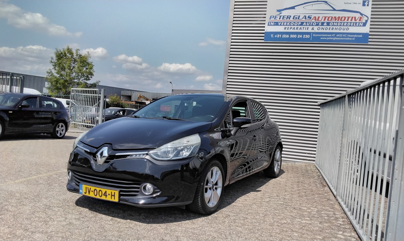 Renault Clio - 0.9 TCe Eco2 Limited 2e eigenaar  - nl auto  - dealer onderhouden - AutoWereld.nl