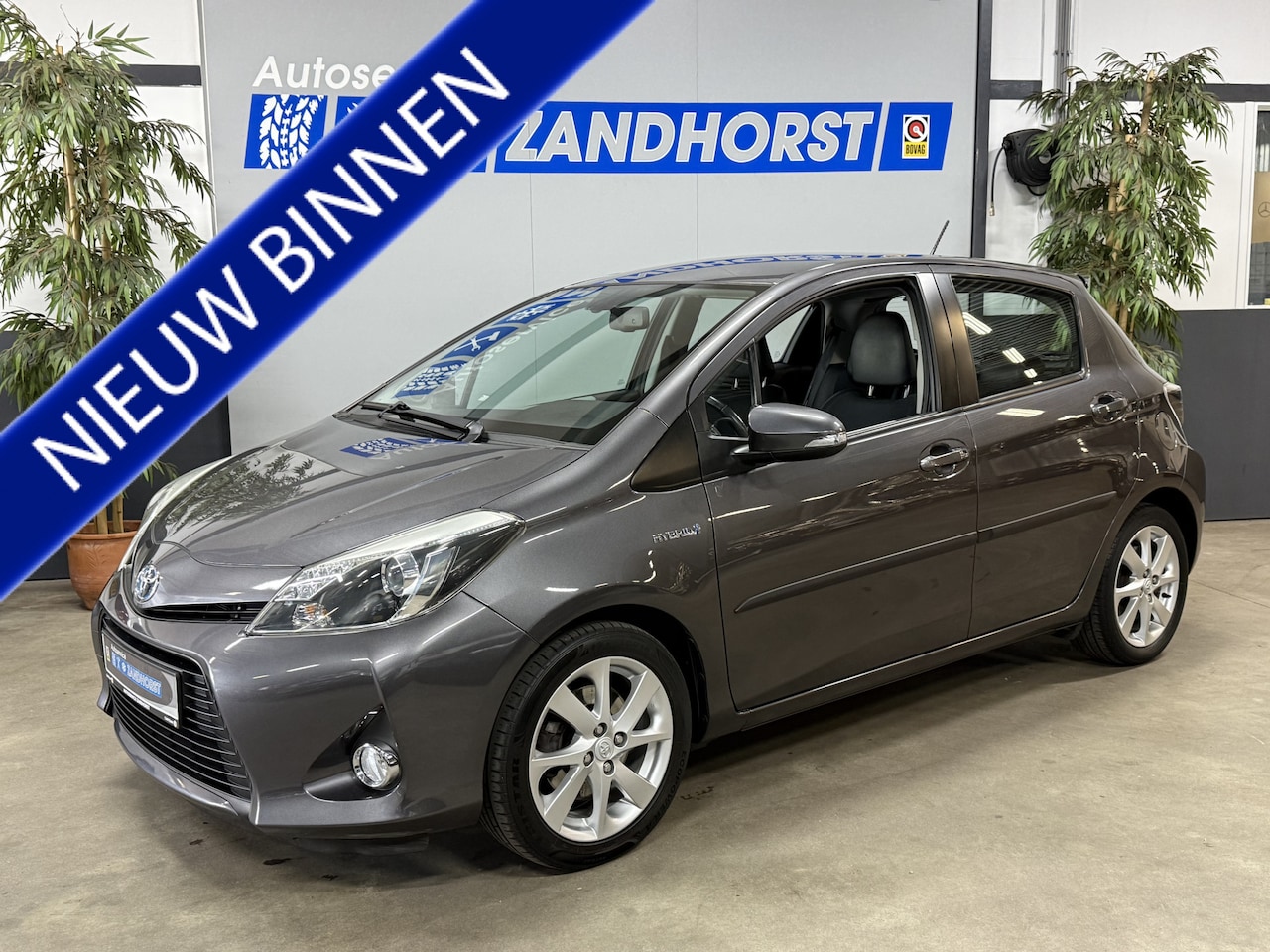 Toyota Yaris - 1.5 Hybrid Dynamic 1.5 Hybrid Dynamic - AutoWereld.nl