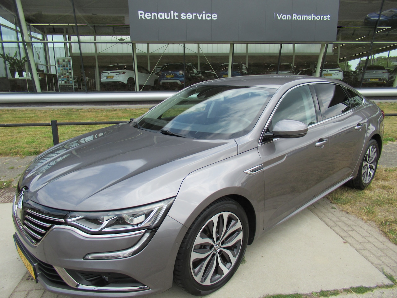 Renault Talisman - 1.6 TCe Intens /Automaat/ Bose/ Led/ Camera - AutoWereld.nl