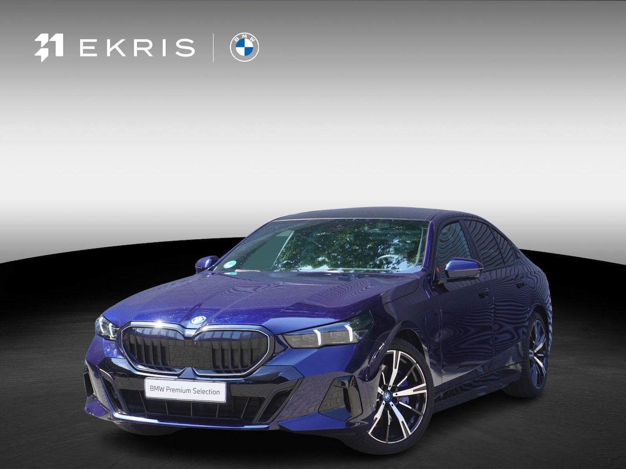 BMW 5-serie - 550e xDrive | M Sportpakket Pro | Comfort Pack | Trekhaak met elektrisch wegklapbare kogel - AutoWereld.nl