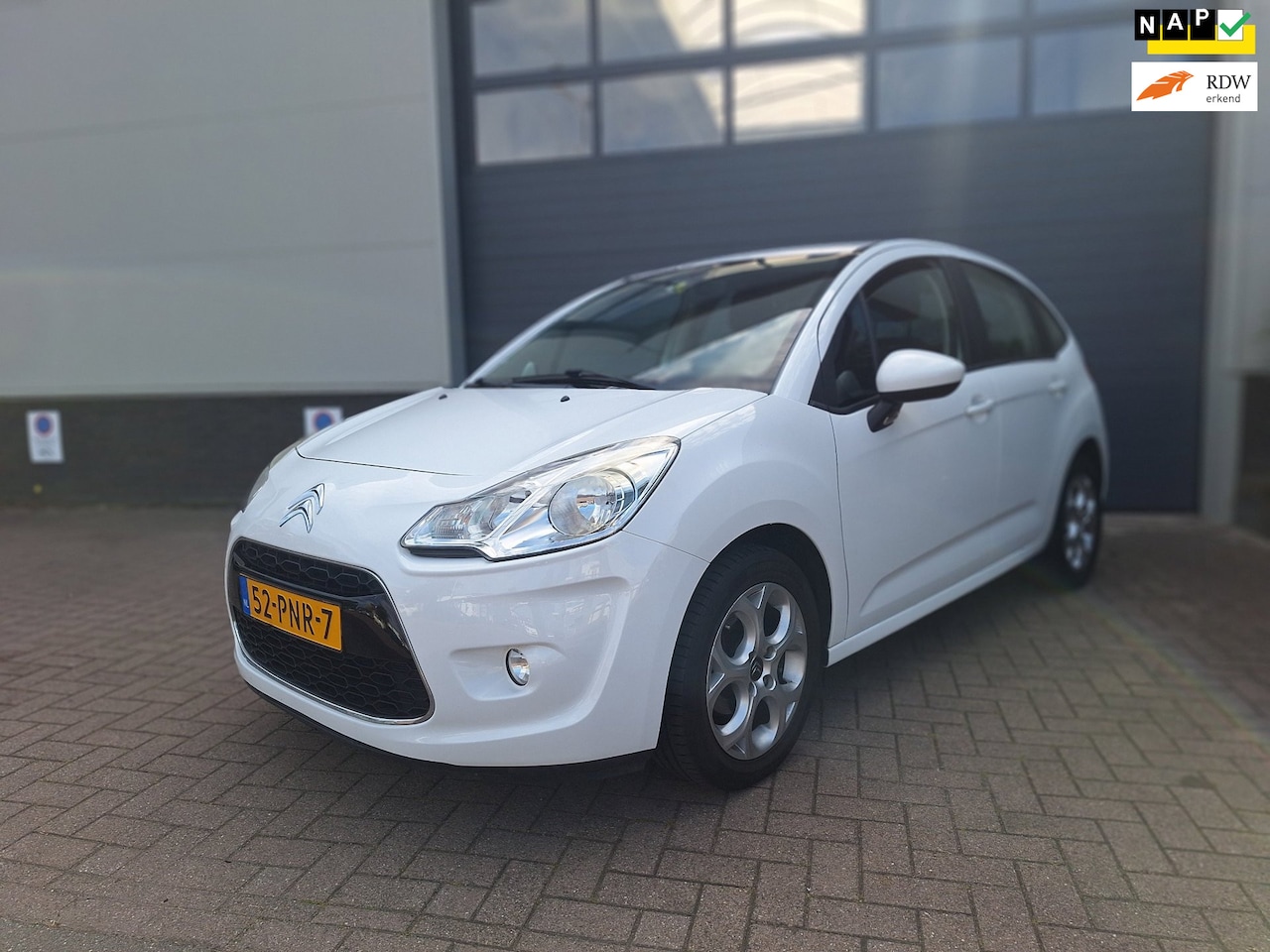 Citroën C3 - | 1.4 Ligne Business | D-Riem in 2024 gedaan | Airco | Parkeersensoren | - AutoWereld.nl