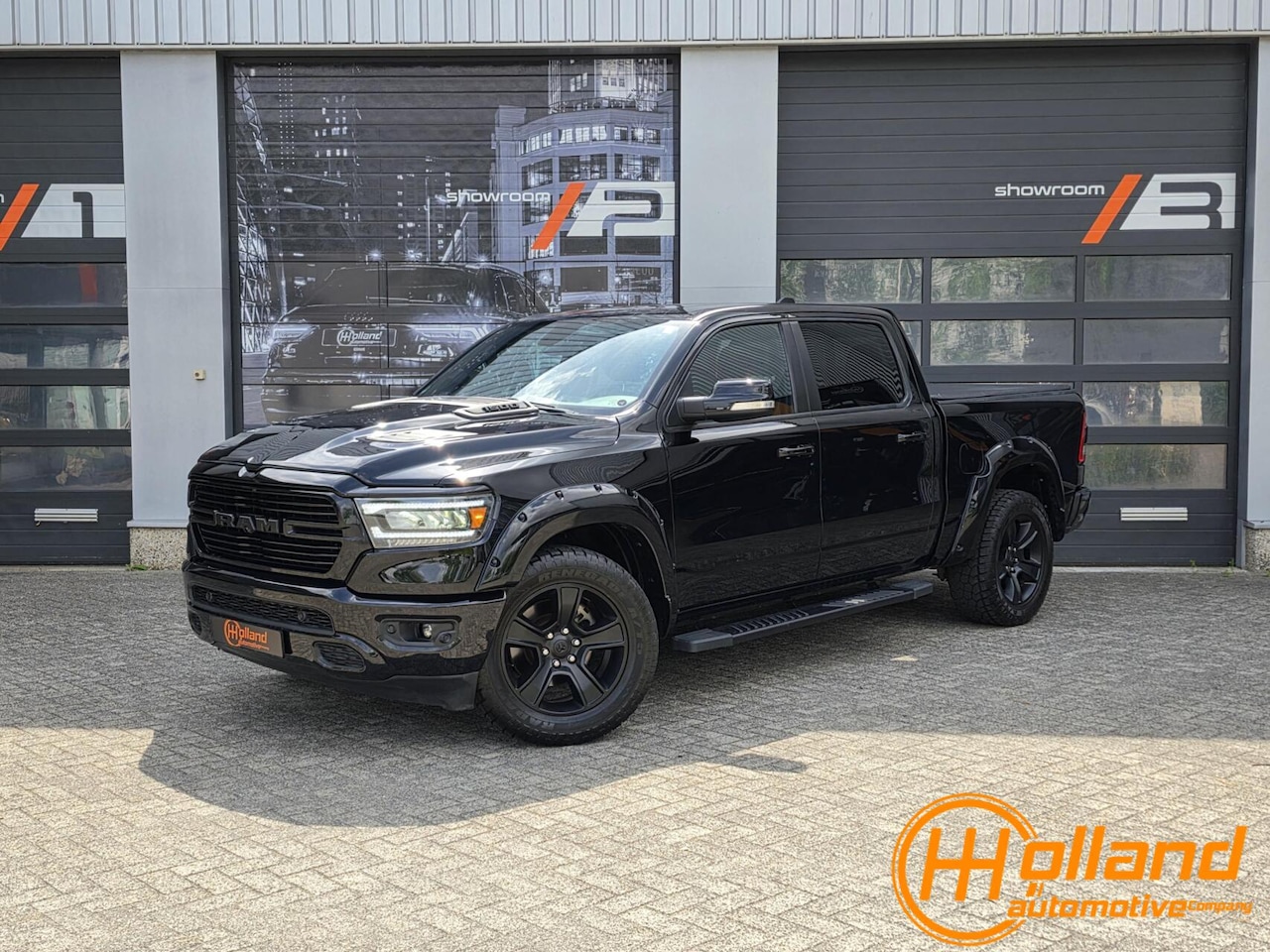 Dodge Ram 1500 - 4X4 Wide body|BTW VRIJ! Dodge Ram 1500 4X4 Widebody 5 Crew Cab| BTW VRIJ! - AutoWereld.nl