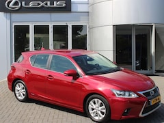 Lexus CT 200h - Business Line NL-AUTO TREKHAAK LED-KOPLAMPEN LM-VELGEN CAMERA