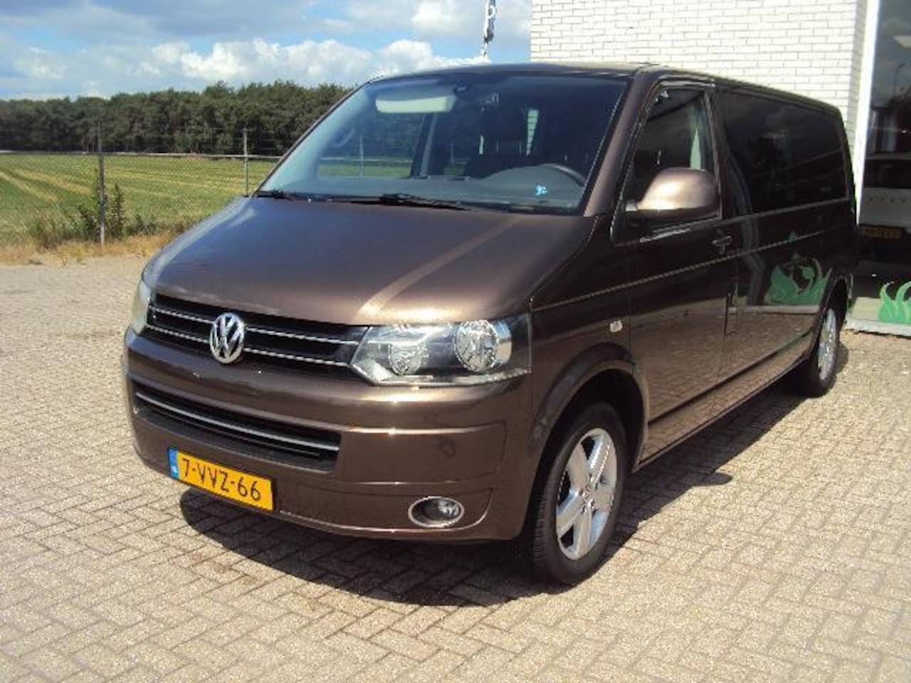 Volkswagen Transporter - 2.0 TDI L2H1 DC Comfortline 2.0 TDI L2H1 DC Comfortline - AutoWereld.nl