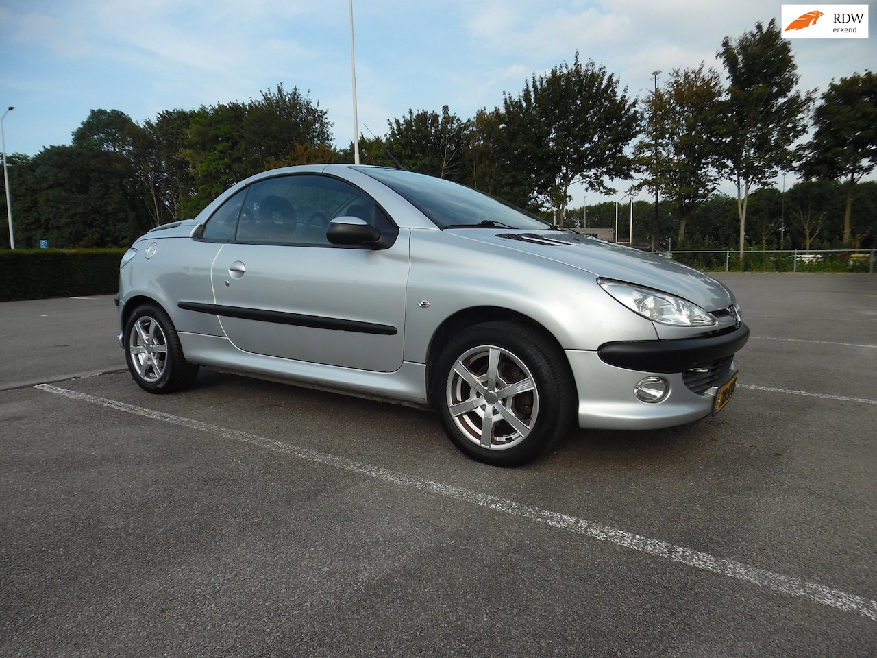 Peugeot 206 CC - 1.6-16V 1.6-16V - AutoWereld.nl