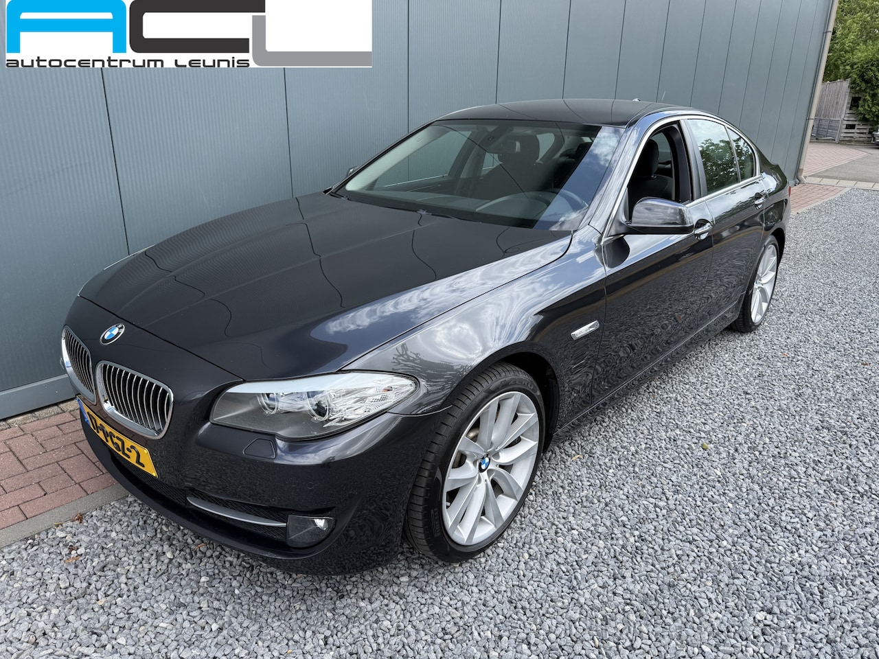 BMW 5-serie - 528i 6-cilinder Executive Sedan - AutoWereld.nl