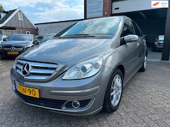Mercedes-Benz B-klasse - 170 Business Class AUTOMAAT-AIRCO-STOELVERWARMING-CRUISE