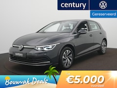 Volkswagen Golf - 1.4 eHybrid Style l Zwenkbare Trekhaak l Elek Stoelen l PDC l Navi l Stoel/stuurverwarming