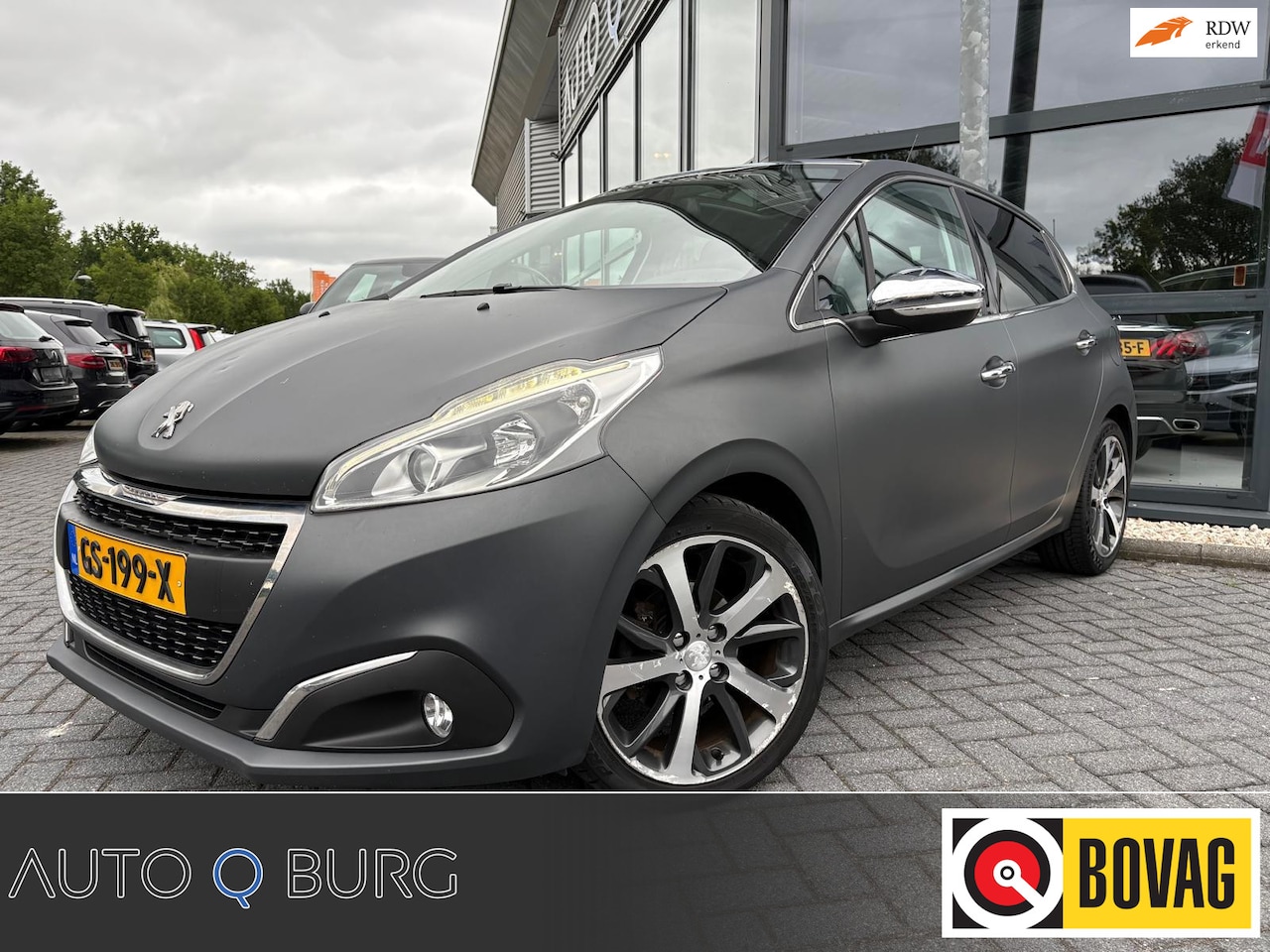 Peugeot 208 - 1.2 PureTech Première | Camera | Pano | Navi | Cruise | Airco | Bluetooth | Half Leder | O - AutoWereld.nl