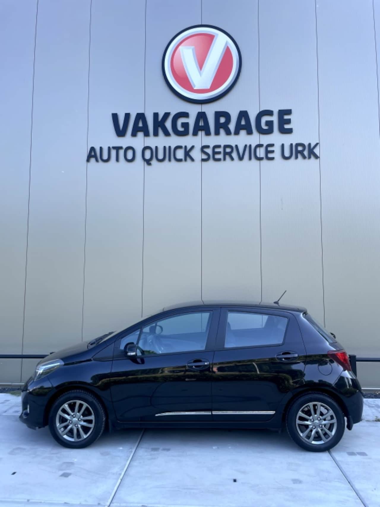Toyota Yaris - 1.3I Trend 5Drs - AutoWereld.nl