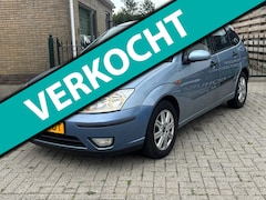 Ford Focus - 1.6-16V Futura | reeds voorzien van nieuwe apk | leder interieur | airco |koopje