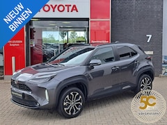 Toyota Yaris Cross - 1.5 Hybrid 115 First Edition APPLE/ANDROID PDC STOEL/STUURVERWARMING NAVI AD-CRUISE PRIVAC