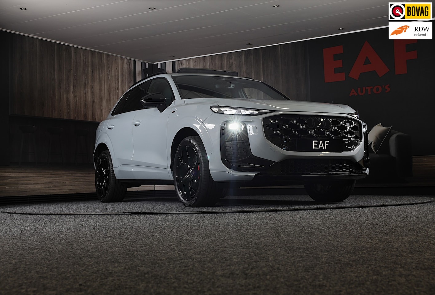 Audi Q3 - 1.5 200kW e-hybrid S Line / Head Up / Sonos / Memory / 360 Camera / Acc / Lane Assist / Do - AutoWereld.nl