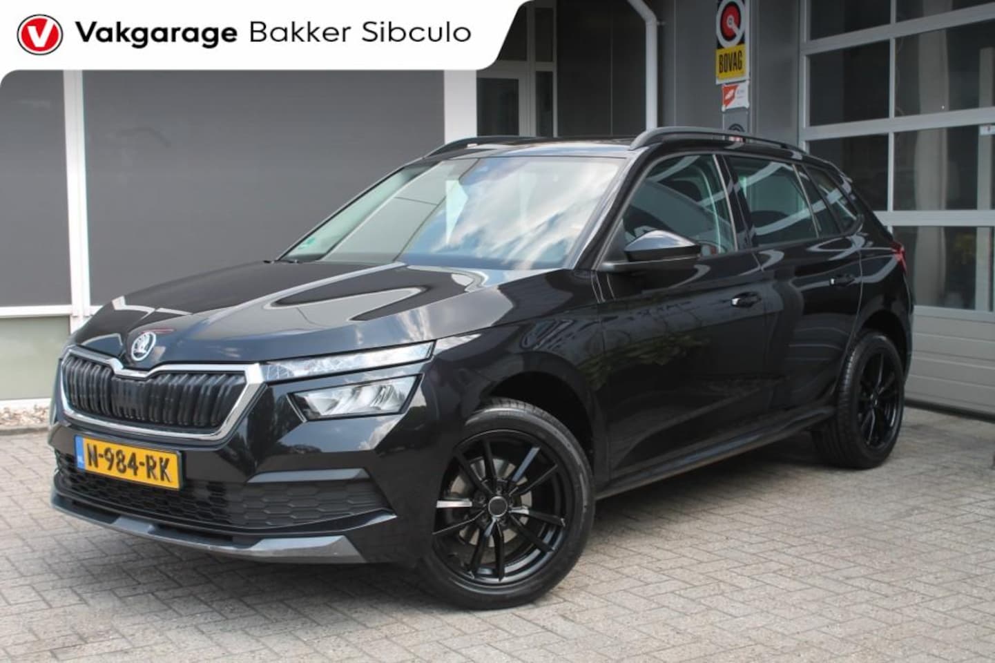 Skoda Kamiq - 1.0 TSI AMBITION AIRCO CARPLAY CRUISE PDC TREKHAAK - AutoWereld.nl