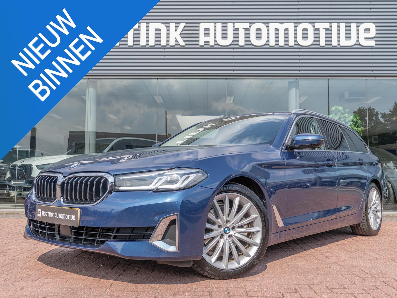 BMW 5-serie Touring - 520i High Executive | Elc trekhaak | Memory | 360° Camera - AutoWereld.nl