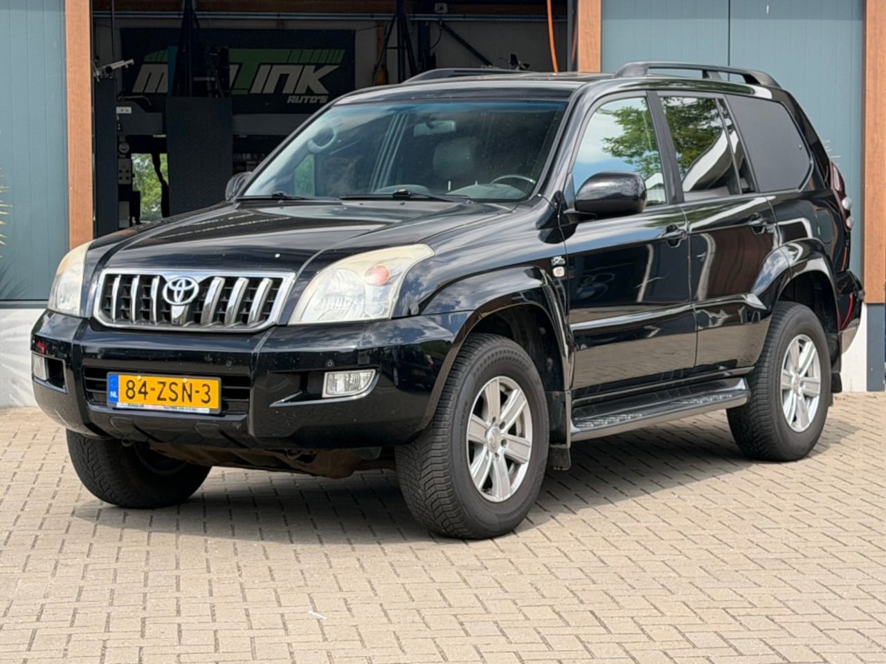 Toyota Land Cruiser - 3.0 D-4D VX 5 persoon geel kenteken! - AutoWereld.nl