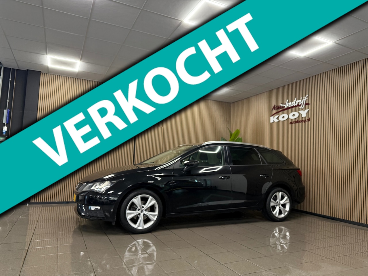 SEAT Leon ST - 1.0 EcoTSI Style Business Intense * Automaat / Carplay / Parkeersensoren / NL Auto * - AutoWereld.nl