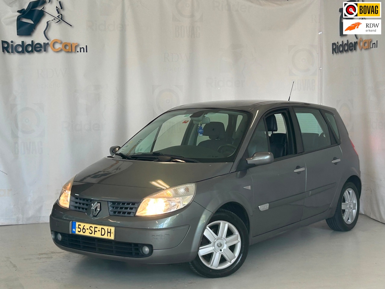 Renault Scénic - 1.6-16V Tech Line|AUTOMAAT|NAVI|CRUISE|ELEK RAAM|TREKHAAK|APK09-27| - AutoWereld.nl