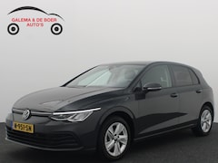 Volkswagen Golf - 1.0 eTSI Life AUTOMAAT / TREKHAAK / SFEER / CARPLAY / NAVI / CLIMA / PDC / ACC / DAB+ / NL