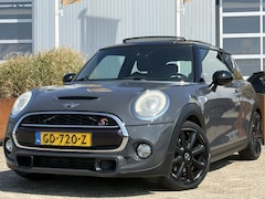 MINI 3-Deurs - 2.0 Cooper S Chili Serious Business 192pk | Bluetooth | Cruise control | Elektrisch schuif