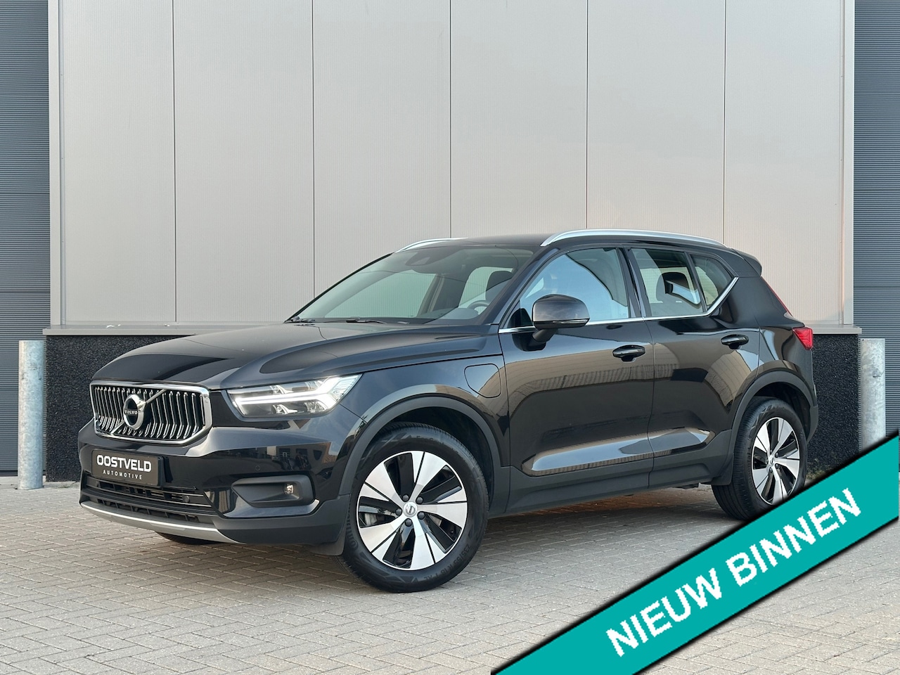 Volvo XC40 - 1.5 T5 Recharge Inscription Keyless Camera Stuurverwarming - AutoWereld.nl
