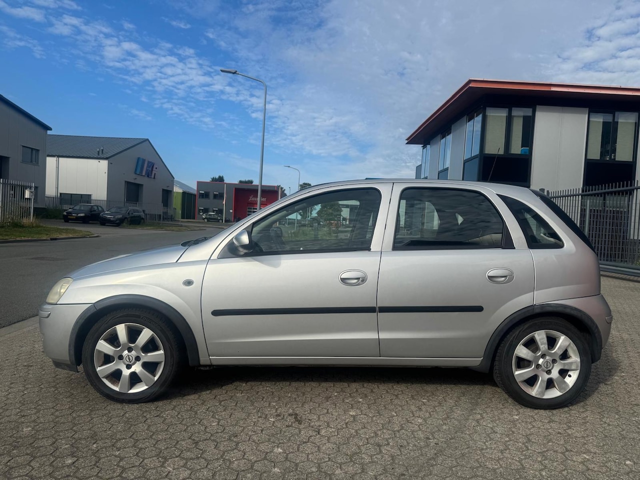 Opel Corsa - 1.2-16V Full Rhythm AIRCO CRUISE - AutoWereld.nl