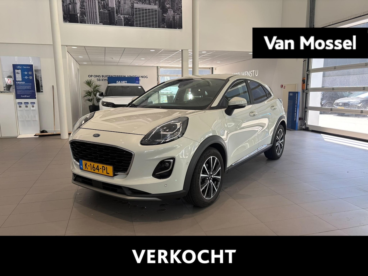 Ford Puma - 1.0 EcoBoost Hybrid Titanium X | ADAPTIVE CRUISE CONTROL | NAVI | CAMERA | WINTER PACK | D - AutoWereld.nl