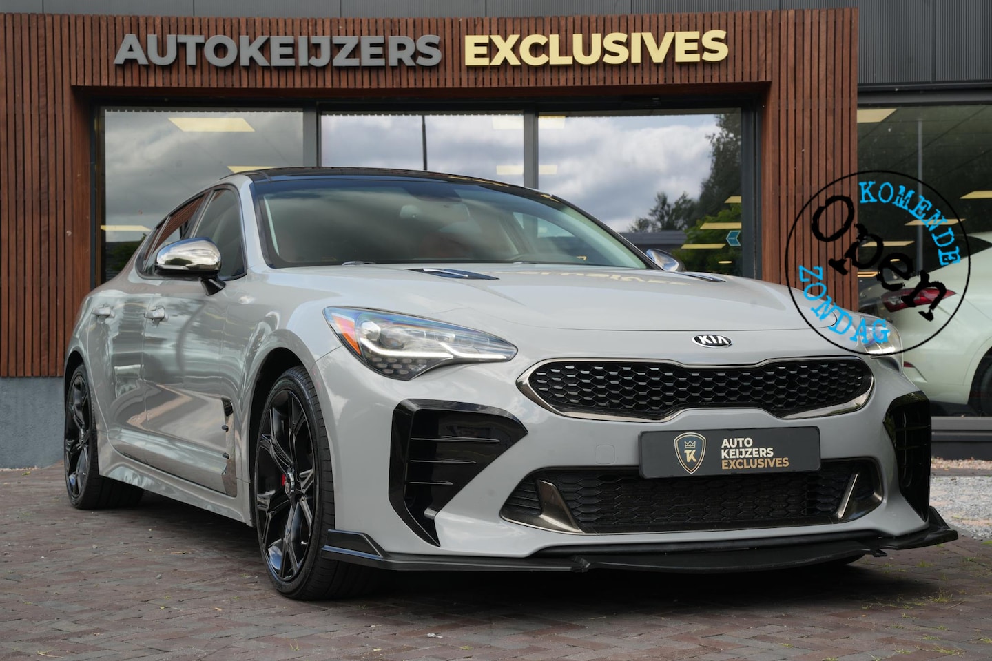 Kia Stinger - 3.3 V6 T-GDI AWD GT Schuifdak Stoelverw. Leer Cruise Camera - AutoWereld.nl