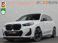 BMW iX1 - 30 313pk X-Drive M-Sport Performance | Adaptief Led | Sportstoelen | Keyless | Adaptieve C