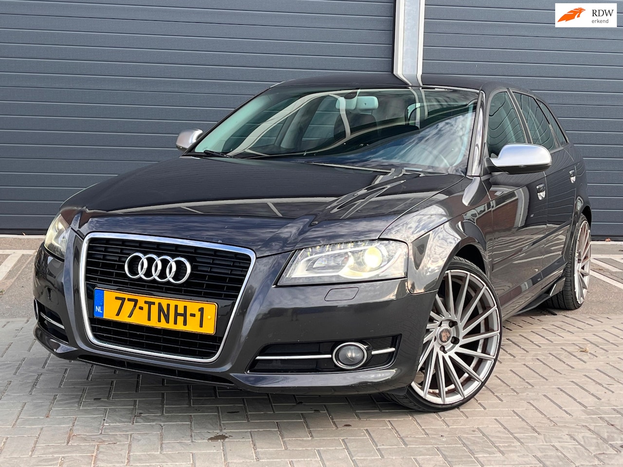 Audi A3 Sportback - 1.4 TFSI Ambition Advance 5 DEURS AIRCO S LINE S-TRONIC AUTOMAAT LED RIJD ALS NIEUW! - AutoWereld.nl