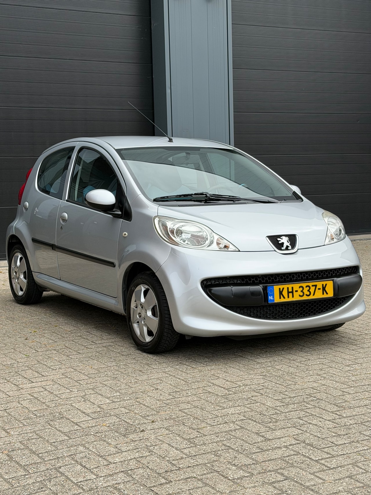 Peugeot 107 - 1.0-12V XR - AutoWereld.nl