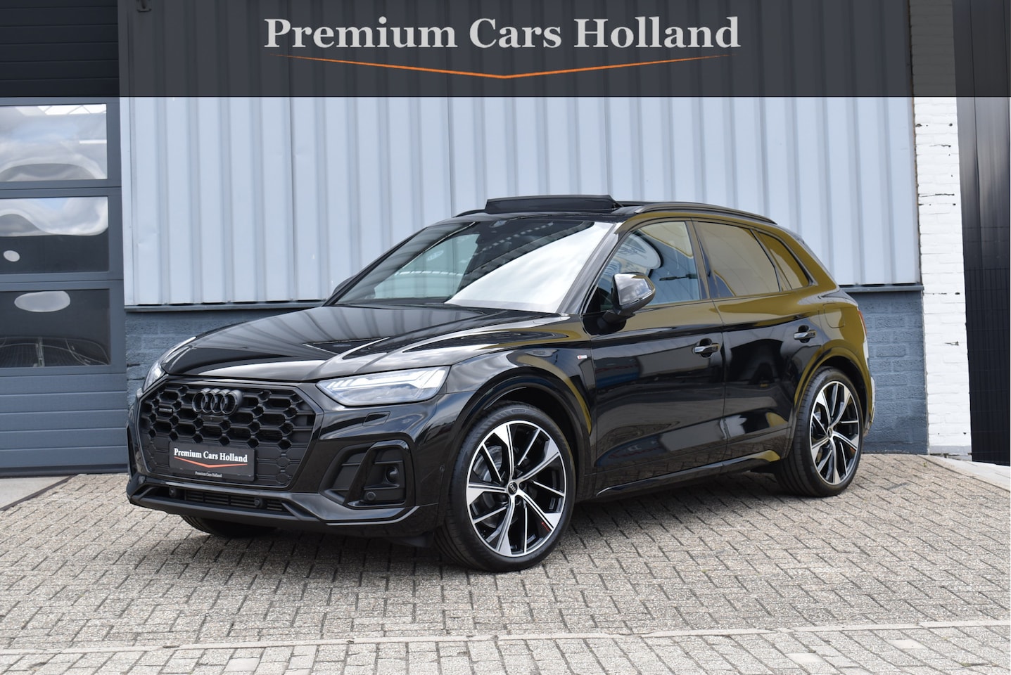 Audi Q5 - 50 TFSI e S-Line Competition Pano Luchtvering RS-Stoelen Matrix Full Led 21 Inch - AutoWereld.nl