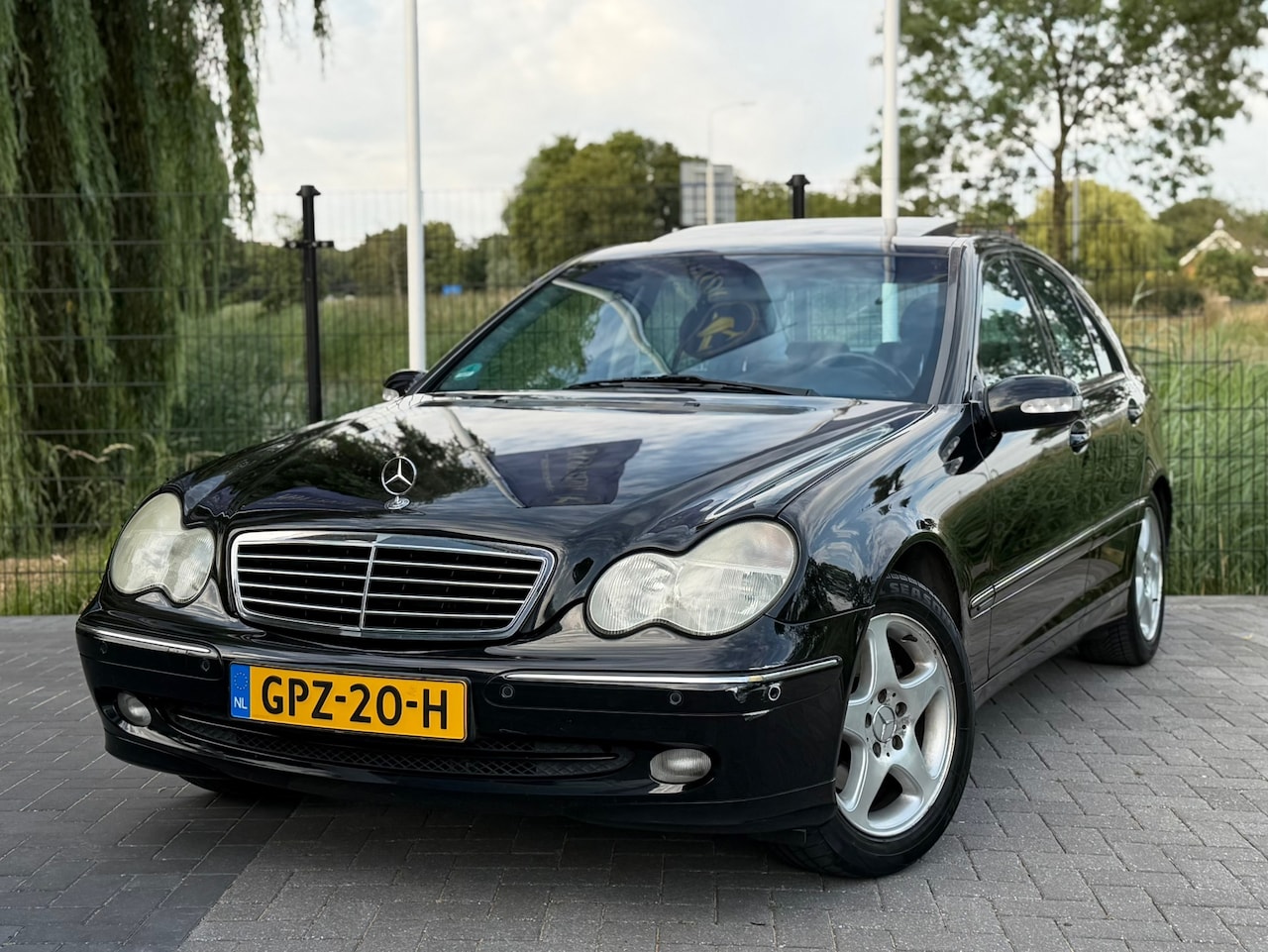 Mercedes-Benz C-klasse - 180 Elegance AUT / CLIMA / CRUISE / PDC / SCHUIFDAK - AutoWereld.nl