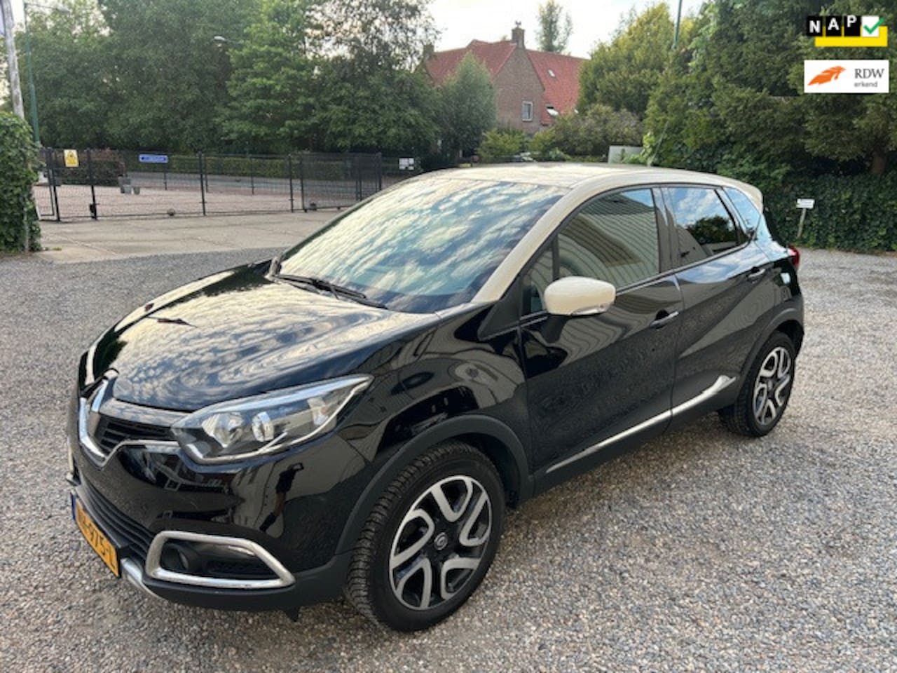 Renault Captur - 0.9 TCe Xmod !FULL-OPTION! - AutoWereld.nl