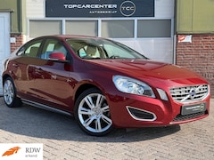 Volvo S60 - 1.6 D2 Summum/AIRCO/TREKH/NAVI/LEER/CRUISE/APK