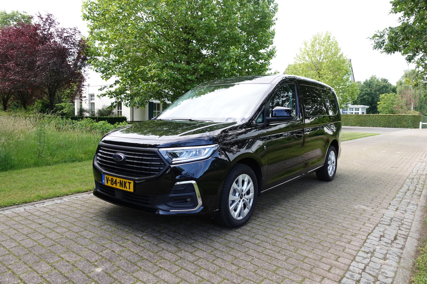 Ford Transit Connect - 1.5 EcoBoost PHEV L2 Limited | Trekhaak | Camera | Winterpakket | - AutoWereld.nl