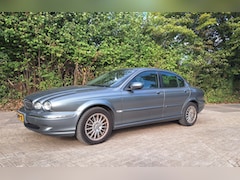 Jaguar X-type - 2.0 V6 Business Edition